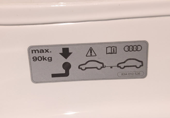 Q3 F3 – Genuine OEM Swivel Towbar Retrofit