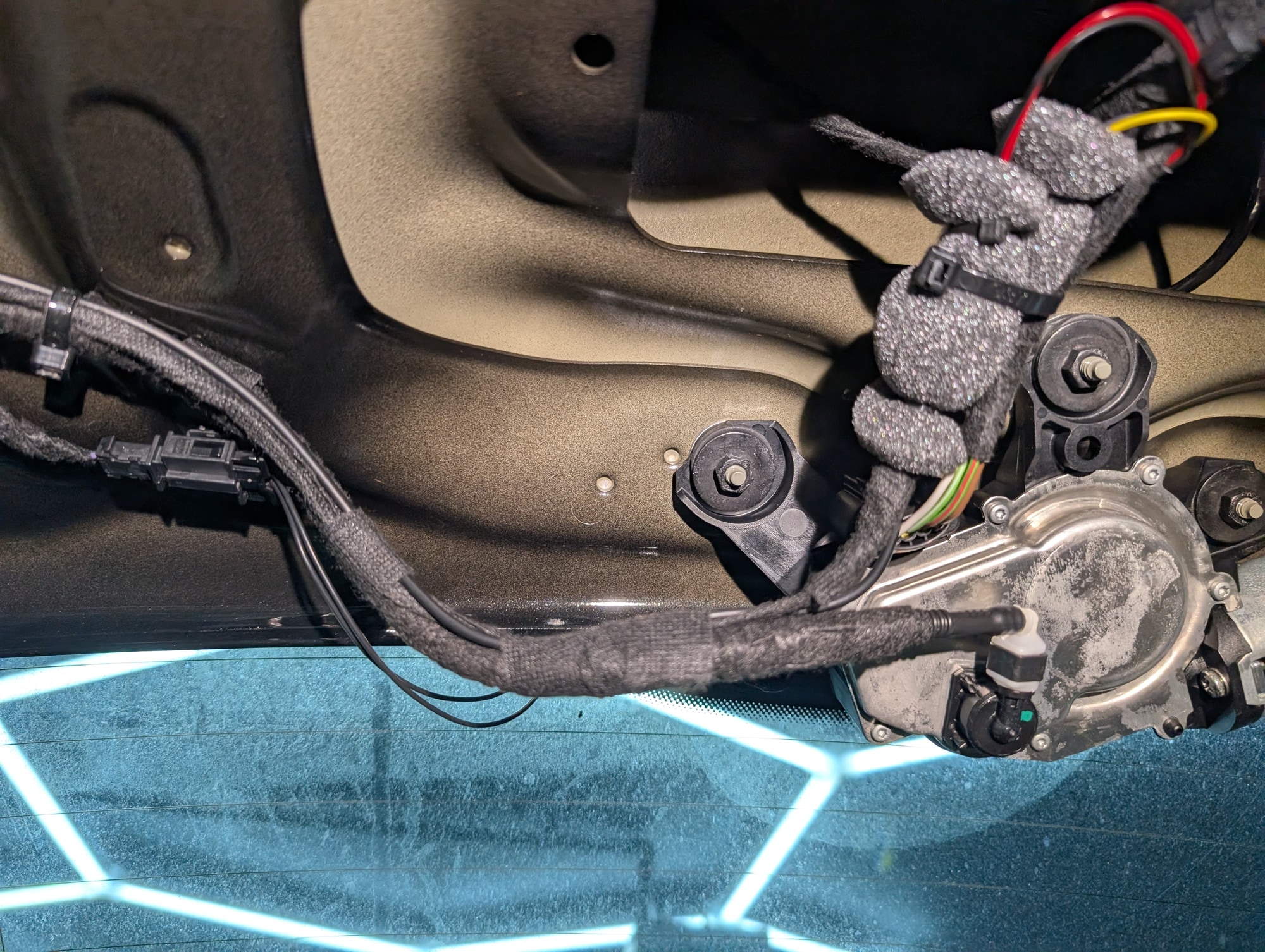 Q3 8U – Rear View Camera System Retrofit